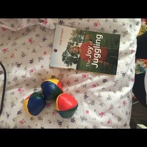 Juggling kit